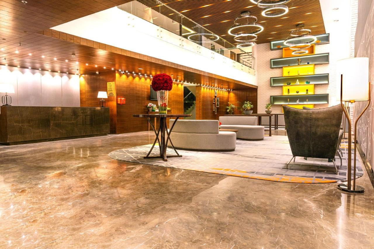The Elite Narasapura, A Member Of Radisson Individuals Hotel Екстериор снимка